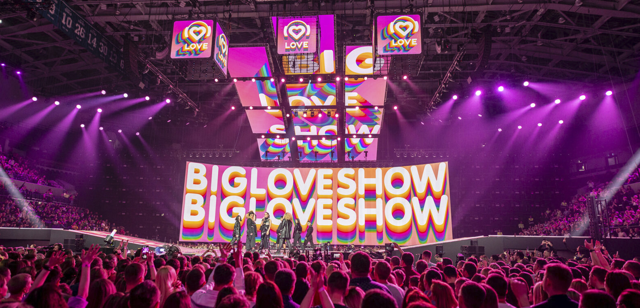 Фан-зона Альфа-Банка. Big Love Show