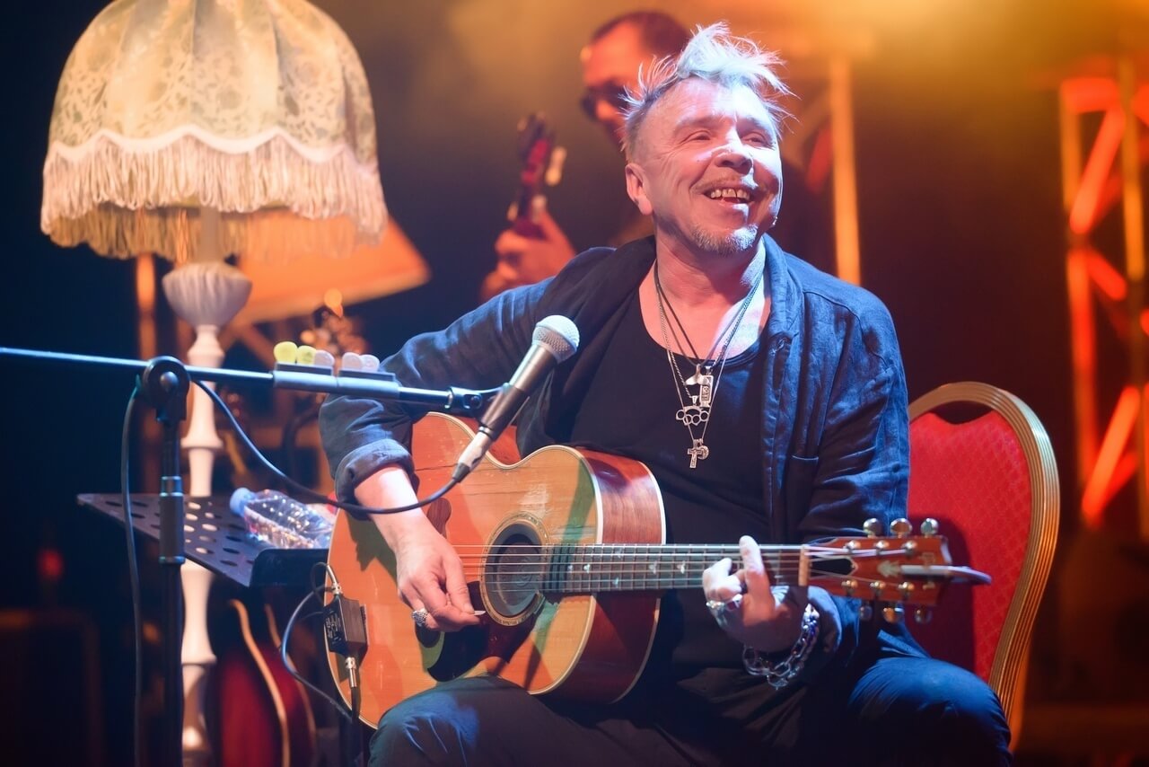 Гарик Сукачёв